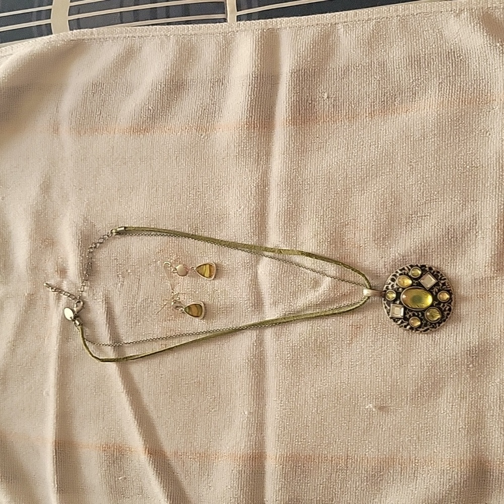 Necklace and earrings